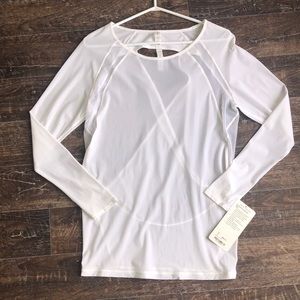 Brand new lululemon shirt
